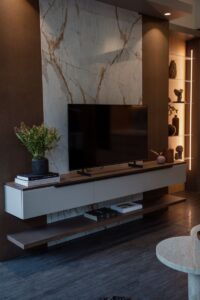 Måttanpassad tvmöbel i showroom i stockholm